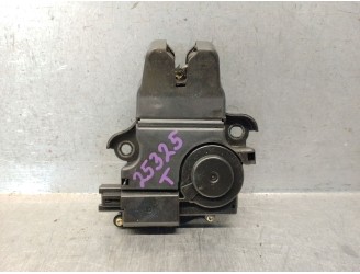 Recambio de cerradura maletero / porton para toyota avensis sedán (_t25_) 2.0 d-4d (cdt250_) referencia OEM IAM 6460005010 64600