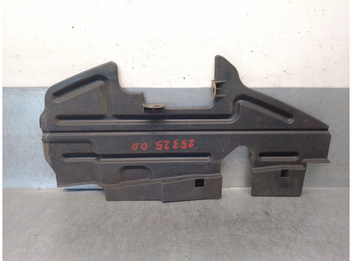 Replacement front radiator grille for toyota avensis sedan (_t25_) 2.0 d-4d (cdt250_) OEM IAM reference 5329305020 53