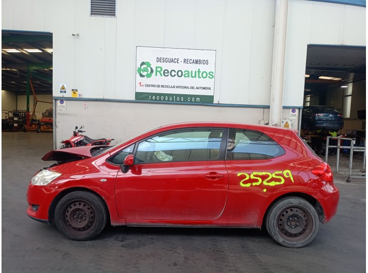 TOYOTA AURIS (_E15_)