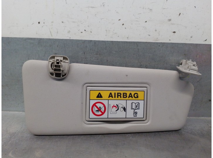 Second-hand right sun visor for smart fortwo coupé (453) 0.9 (453.344, 453.353) OEM IAM reference A4538100610 A4538100610