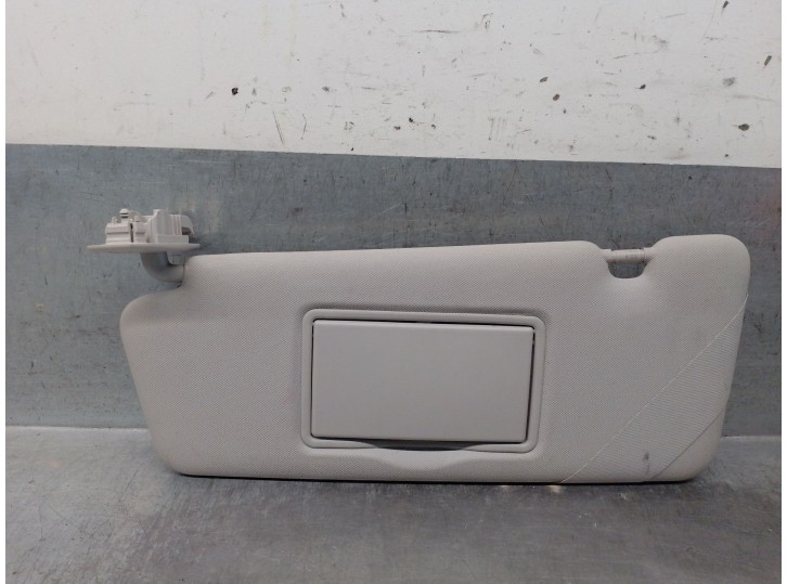 Second-hand left sun visor for smart fortwo coupé (453) 0.9 (453.344, 453.353) OEM IAM reference A4538104100 A4538104100
