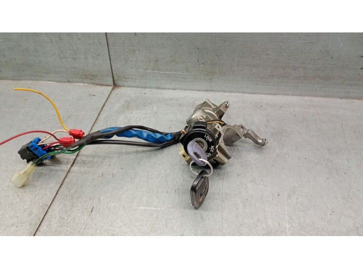 Ignition switch replacement part for kia carnival ii (gq) 2.9 crdi OEM IAM reference 0K54A76990 0K54A76990