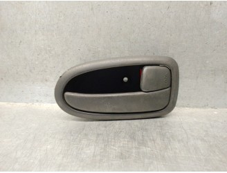 Second-hand front right interior door handle for hyundai matrix (fc) 1.5 crdi vgt OEM IAM reference 8262017010 8262017010
