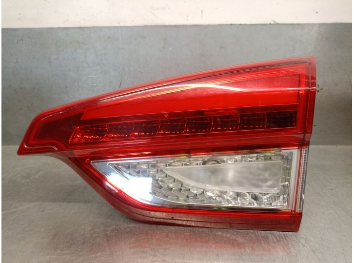 Second-hand right tailgate rear light for ssangyong rexton (y400, y450) 2.2 xdi 4-wheel drive (poe) OEM IAM reference 836