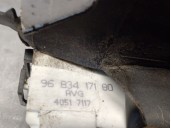 Second-hand left front door lock replacement part for citroën c4 coupé (la_) 1.6 hdi OEM IAM reference 9683417180 9135FE