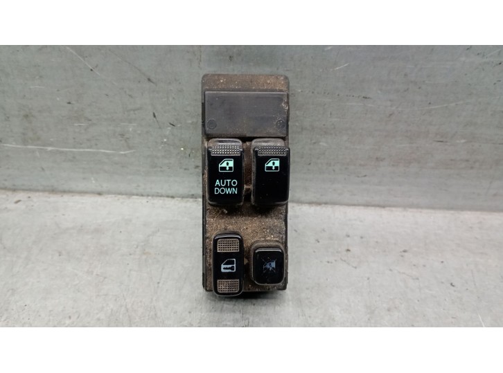 Second-hand left front window switch replacement part for kia carnival ii (gq) 2.9 crdi OEM IAM reference 620W06740 0K54B66350AC