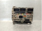Second-hand fuse / relay box spare part for citroën c4 coupé (la_) 1.6 hdi OEM IAM reference 9661682980 S118983011