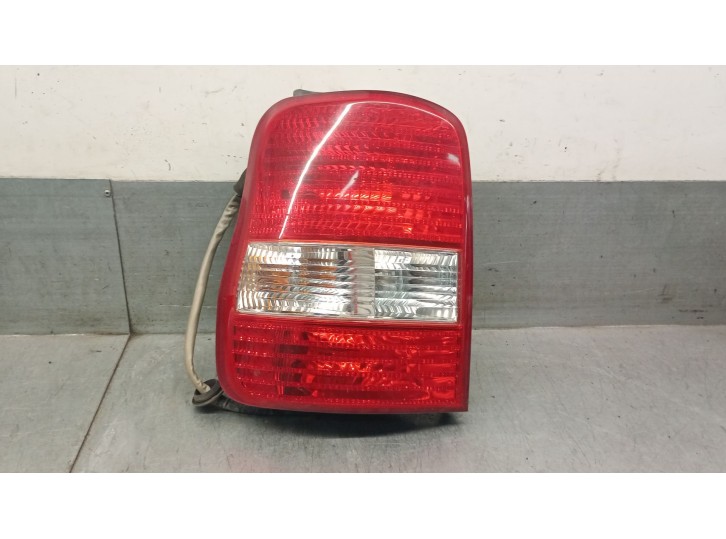 Second-hand left rear light replacement part for kia carnival ii (gq) 2.9 crdi OEM IAM reference 3K54A51160 3K54A51160