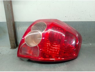Second-hand right rear light replacement part for toyota auris (_e15_) 2.2 d (ade157_, ade151_) OEM IAM reference 8155102380 815