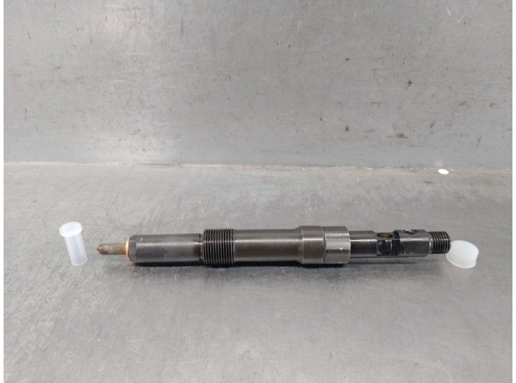 Recambio de inyector para ford mondeo iii (b5y) 2.2 tdci referencia OEM IAM 5S7Q9K546AB EJDR00601D