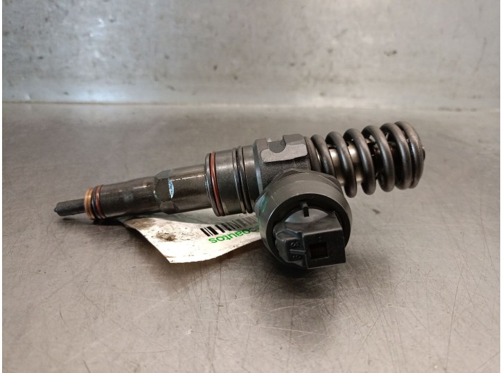 Second-hand injector for audi a4 b6 (8e2) 1.9 tdi OEM IAM reference 038130073AP 038130073AP