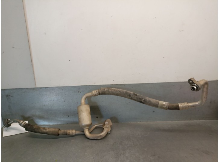 Replacement air conditioning hoses for ssangyong rexton (y400, y450) 2.2 xdi 4-wheel drive (poe) OEM IAM reference 68610360