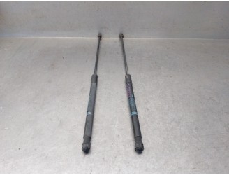 Second-hand boot / tailgate struts for citroën c4 coupé (la_) 1.6 hdi OEM IAM reference 9647295380 8731K0