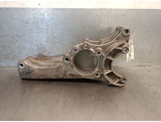 Replacement alternator bracket for Seat Ibiza (6K1) 1.4 16V OEM IAM reference 032145167L 032145167L 