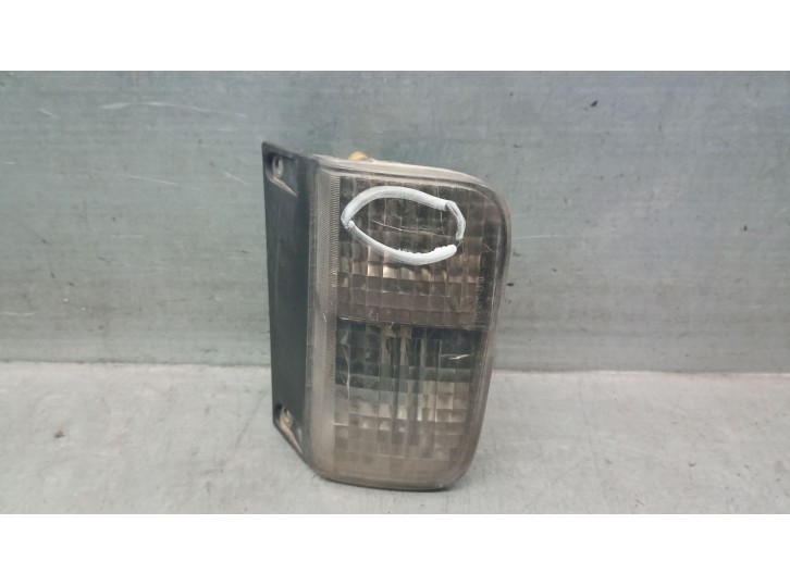 Second-hand reverse light for renault trafic ii bus (jl) 1.9 dci 80 (jl0b) OEM IAM reference 8200968063 8200968063