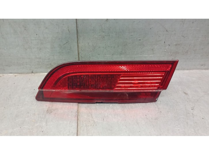 Recambio de faro antiniebla trasero derecho para jaguar xf i (x250) 3.0 d referencia OEM IAM 8X2315K272CD C2Z1728 