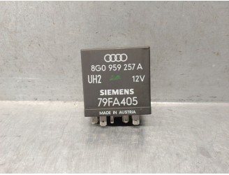 Second-hand relay spare part for Audi Cabriolet B3 (8G7) 1.9 TDI OEM IAM reference 8G0959257A 79FA405