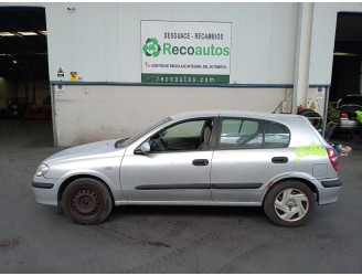 nissan almera ii hatchback (n16) del año 2000