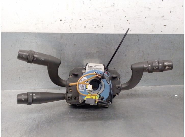 Recambio de mando luces para fiat croma (194_) 2.4 d multijet referencia OEM IAM 7354087570 7354087570 