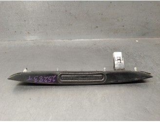 Second-hand tailgate exterior handle spare part for Fiat Croma (194_) 2.4 D Multijet OEM IAM reference 735403822 735403822