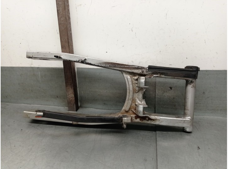 Second-hand subframe spare part for suzuki gsx-r 750/1100 (1984-1989) OEM IAM reference M0002063 M0002063