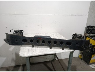 Recambio de refuerzo paragolpes delantero para ford focus iii turnier 1.0 ecoboost referencia OEM IAM 2439074 2439074 