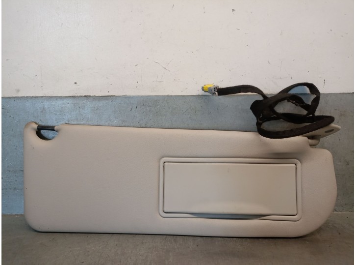 Replacement right sun visor for Peugeot 807 (eb_) 2.2 HDI OEM IAM reference 8143GN 8143GN