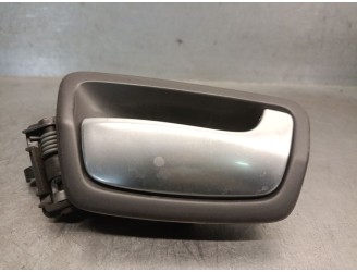 Replacement front left interior door handle for Peugeot 807 Van (EB_) HDi (EB4HWGF) OEM IAM reference 1484730077 9143F6 