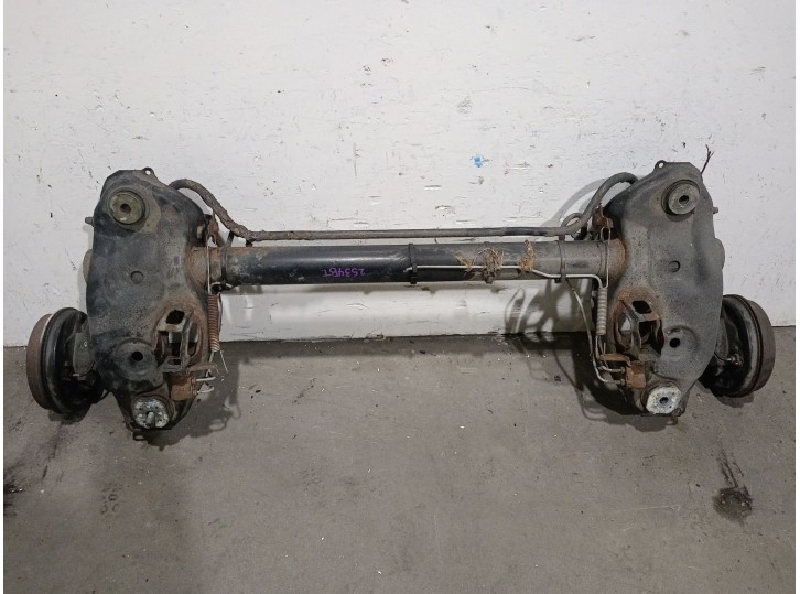 Recambio de puente trasero para fiat punto (176_) 1.7 td referencia OEM IAM 91394261 91394261 
