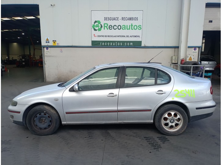 seat toledo ii (1m2) del año 2001