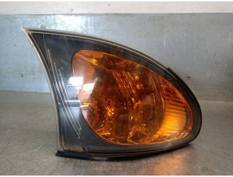 Replacement front right light for BMW 3 (E46) 320 D OEM IAM reference 6910980 63137165848 