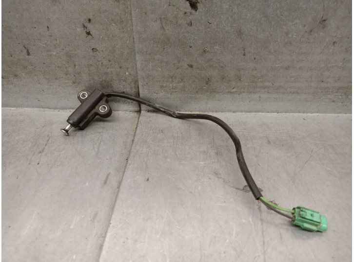 Replacement sensor for Suzuki UH UH 125 Burgman OEM IAM reference 3784049F00 3784049F00 