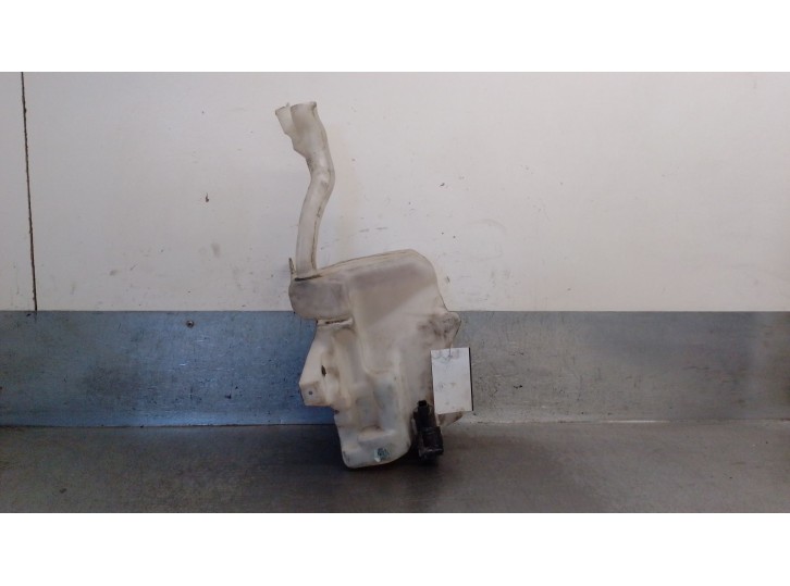 Recambio de deposito limpia para volvo v50 (545) 2.4 referencia OEM IAM 8663934 30699397 
