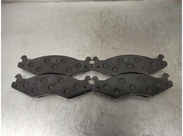 Recambio de pastillas de freno para jeep cherokee (xj) 2.5 se referencia OEM IAM FD6507A 