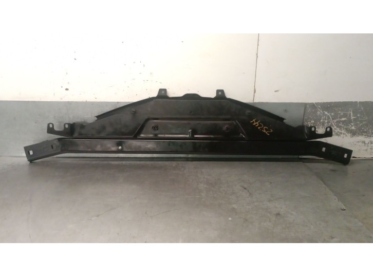 Recambio de panel frontal para bmw 5 touring (f11) 535 d referencia OEM IAM 51647200689 51647200689 