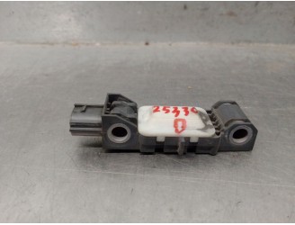 Recambio de sensor impacto para nissan note (e11, ne11) 1.4 referencia OEM IAM 985829U00A 0285003060