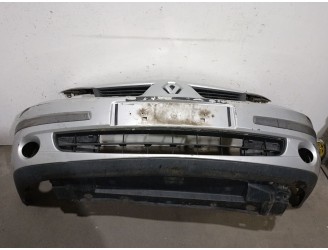 Replacement front bumper for Renault Laguna II (BG0/1_) 1.9 dCi (BG1A, BG1W, BG0G) OEM IAM reference 7701476242 770147