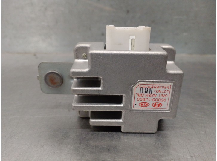 Recambio de modulo electronico para hyundai i20 i (pb, pbt) 1.2 referencia OEM IAM 958001J900 958001J900 