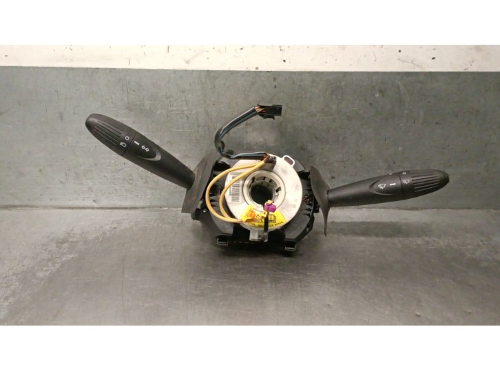 Replacement light switch for Fiat 500 (312_) 1.2 LPG (312AXA1A) OEM IAM reference 07354724700 735472470 