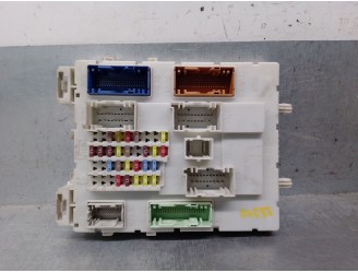 Replacement relay / fuse box for Ford Focus III Turnier 1.5 TDCi OEM IAM reference F1FT14A073BF 