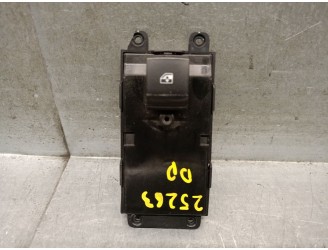 Recambio de mando elevalunas delantero derecho para chevrolet cruze (j300) 2.0 cdi referencia OEM IAM 13305370 13305370 