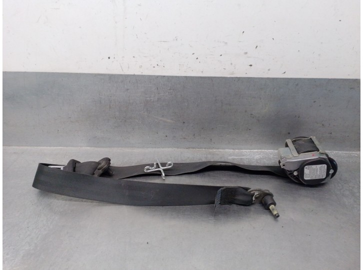 Replacement front left seat belt for Ford Focus III Turnier 1.5 TDCi OEM IAM reference BM5161295AEW 1839762 
