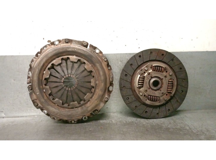 Recambio de kit embrague para volvo v40 station wagon (645) 1.9 di referencia OEM IAM 3345239 3345239 