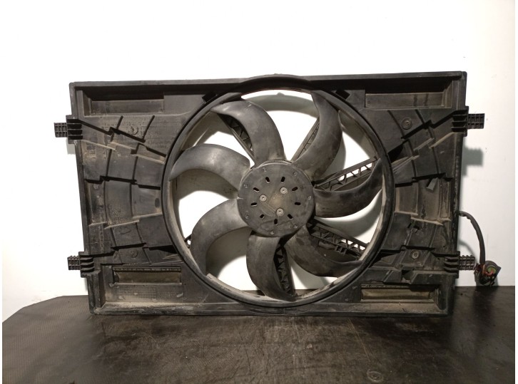 Recambio de electroventilador para audi a3 limousine (8vs, 8vm) 2.0 tdi referencia OEM IAM 5Q0121207AG 5Q0121203AA