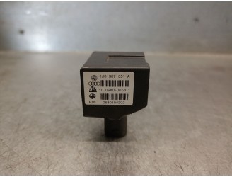 Recambio de sensor para seat toledo ii (1m2) 1.9 tdi referencia OEM IAM 1J0907651A 