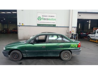 opel astra f sedán (t92) del año 1997