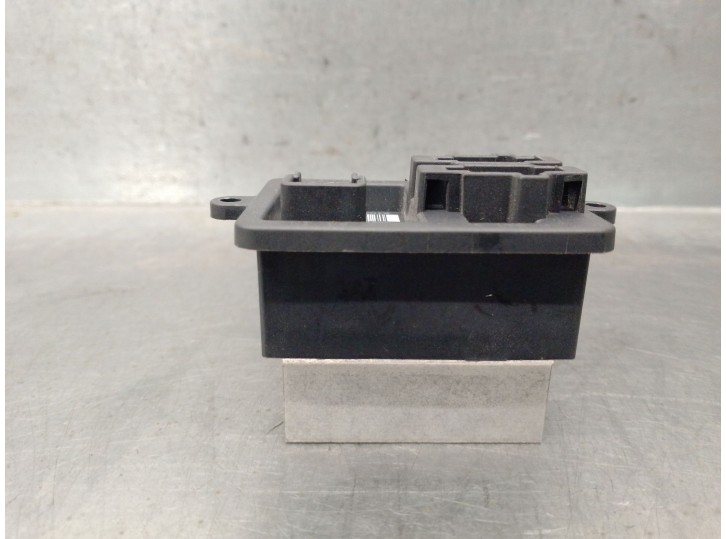 Replacement heater resistor for Fiat 500e (332_) electric 3+1 (FA1) OEM IAM reference MR0176008720 