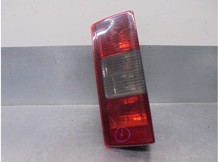 Replacement left rear light for Opel Combo van/MPV 1.7 DTI 16V OEM IAM reference 1222061 5 DOORS