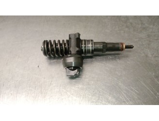 Recambio de inyector para skoda fabia ii combi (545) 1.4 tdi referencia OEM IAM 038130073AG 0414720215