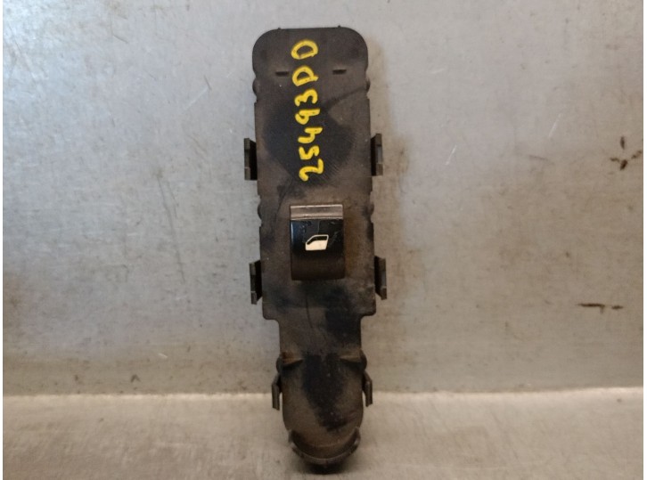 Replacement front right window regulator switch for Citroën C8 (EA_, EB_) 2.2 HDI OEM IAM reference 14893750XT 6554P5